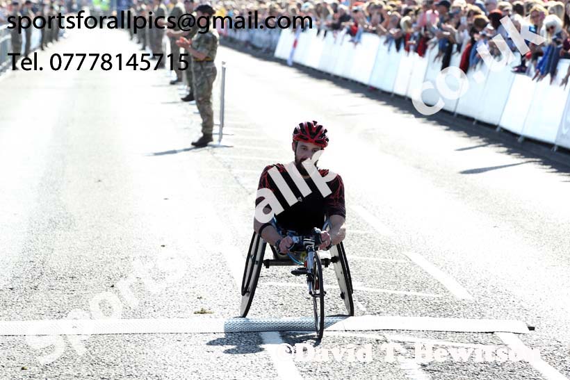 Wheelchair Simplyhealth Great North Run. Photo: David T. Hewitson/Sports for All Pics